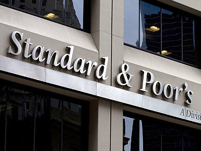 S&P ups Vietcombank, Sacombank, TCB, affirms ratings on BIDV and Vietinbank